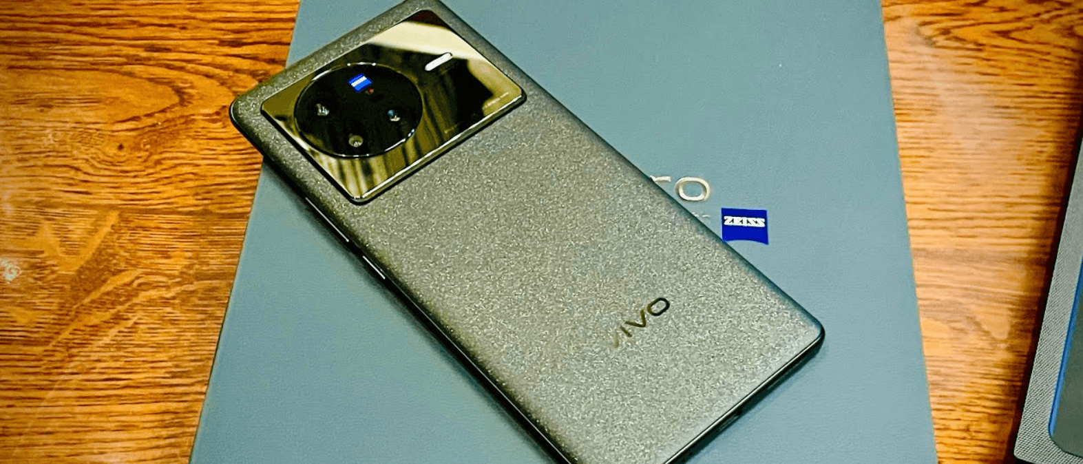 Vivo 5G Mobile Phone Price in India X80